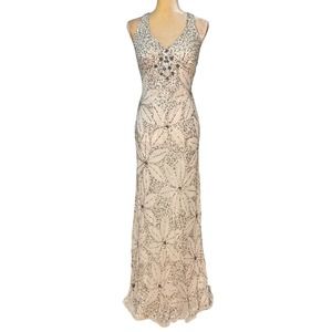 ❤️SALE❤️ 
Adrianna Papell Ivory & Gold Sequin Chiffon Halter Neck Dress | 10